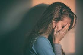 這些星座「寧願死扛」，不讓別人知道！最不喜歡給別人「添麻煩」！