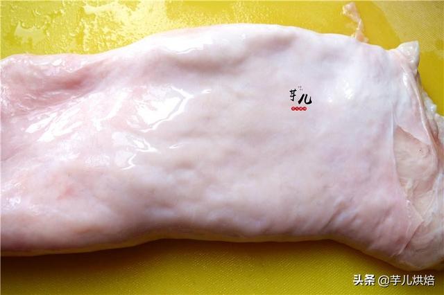 教你一個熬豬油的好方法，不用看鍋，不怕燙手，豬油潔白出油率高