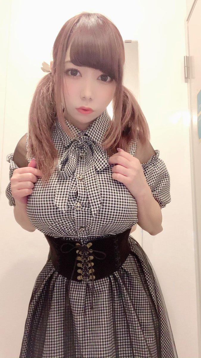Ｉ級小隊長報到！超狂迷你馬「NANAHA」上鏡大露性感身材，霸氣完全體震驚所有粉絲！
