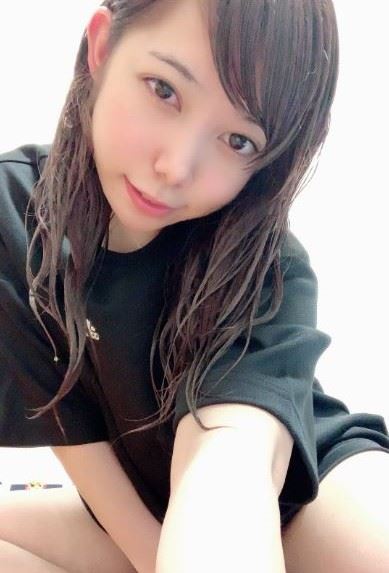 Ｉ級小隊長報到！超狂迷你馬「NANAHA」上鏡大露性感身材，霸氣完全體震驚所有粉絲！