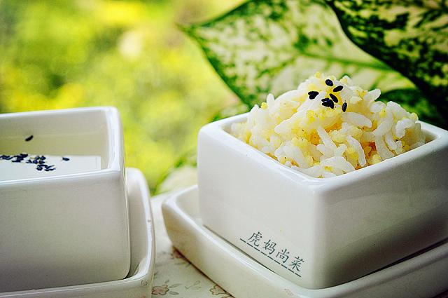 天天吃也不怕胖，古法蒸米飯，脫糖脫脂，噴香軟糯，還有粥喝