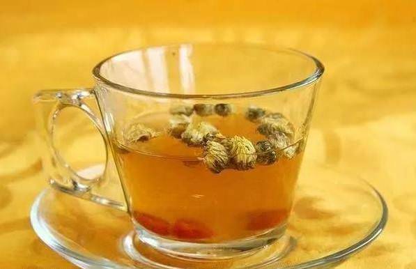 每天20克決明子，配上枸杞同服，只需7天，老花眼竟然好的這麼快！還排出了5斤宿便 !