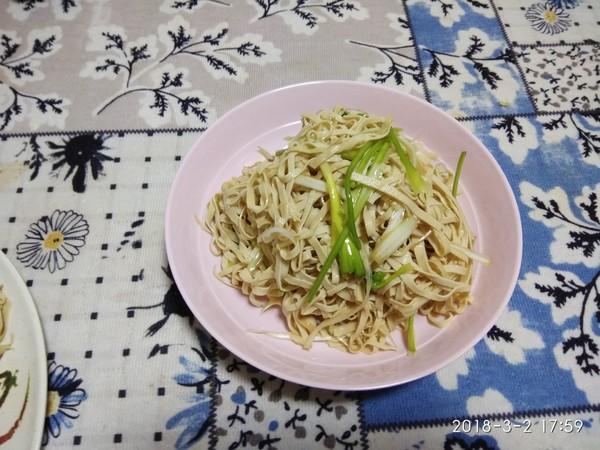 「它」是飯館裡都吃不到的菜，兒子三天兩頭就想吃，特解饞！