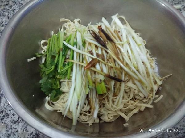 「它」是飯館裡都吃不到的菜，兒子三天兩頭就想吃，特解饞！