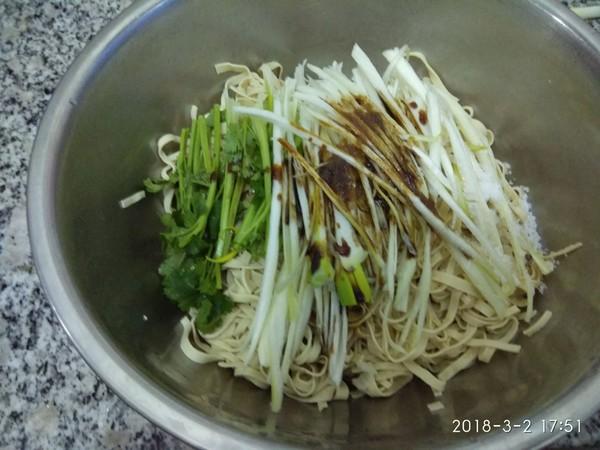 「它」是飯館裡都吃不到的菜，兒子三天兩頭就想吃，特解饞！