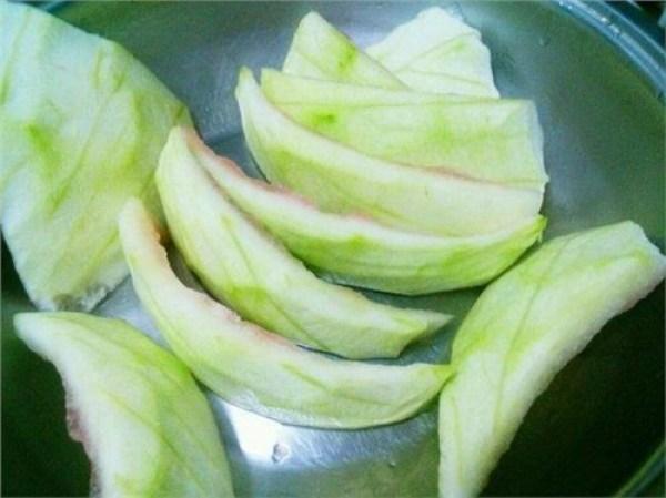 扒玉米皮前一個小動作，讓它更有價值，末伏了更應該這麼做