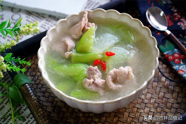 小暑過後，這湯多給家人喝，健康消暑味道鮮，天越熱越該喝