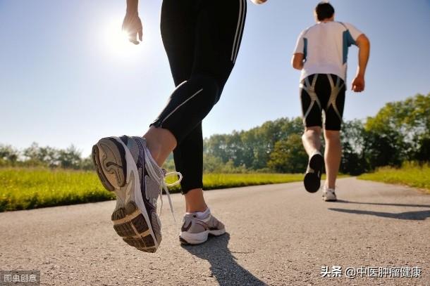 32歲男子，滴酒不沾，突發腦出血離世，醫生直言：妻子是&amp;quot;禍根&amp;quot;
