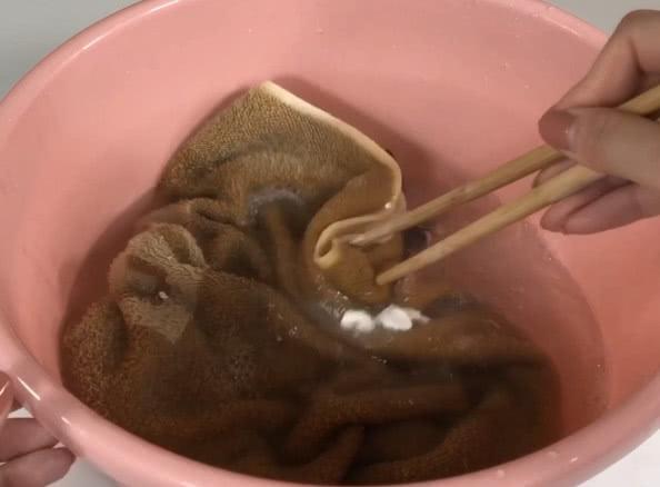 毛巾用久了，有味道難清洗？一個小方法，毛巾又香又乾淨！
