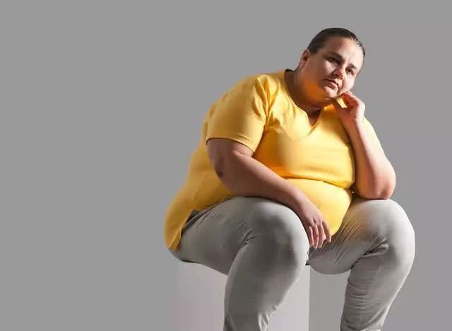 26歲女子，作息規律，確診乳腺癌，醫生直言：與丈夫脫不了關係