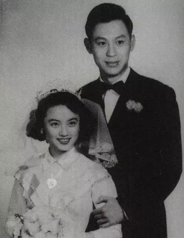 「拋下落難百億前夫」和小11歲80億豪門公子交往　「姊弟戀9年情變」今48歲「容顏變化大」近照詭異