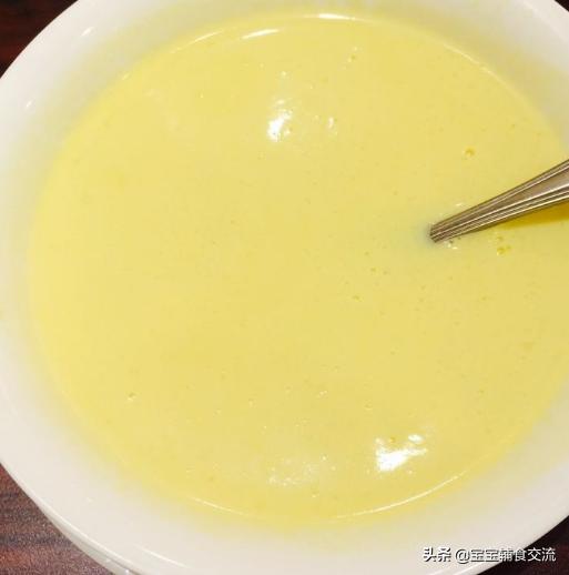 可以調節寶寶腸胃消化的輔食——土豆玉米羹