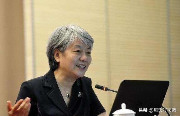 李玫瑾：人在早年，吃的苦越多，他到後來的承受力越好