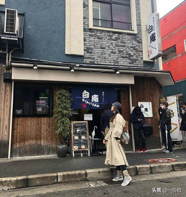 35歲女星「又改頭換臉」整個人變到認不出　前後差超大網：變得精緻少了清純
