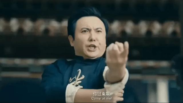 網友用新技術給徐崢沈騰、楊冪朱茵、劉亦菲劉濤換臉，摳圖過時了
