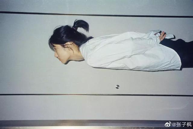 別只知道「泫雅風」了，這些國內女明星的私服更值得學