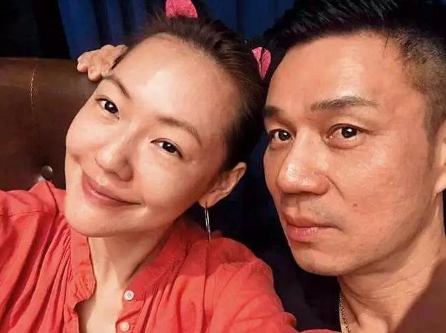 圈黍說，小S打死不離婚？江鎧同戀情很豐富？