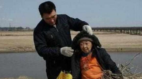 71歲阿嬤為了嫁給年輕帥哥，傾盡家財跑去「整型成30歲少婦」，變化超大！