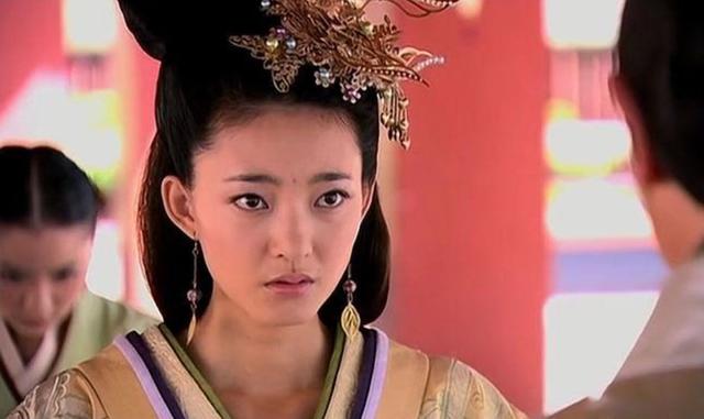 媒體曝王麗坤《美人心計》美照，網友卻因為角色問題吵得不可開交