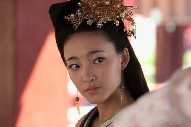 媒體曝王麗坤《美人心計》美照，網友卻因為角色問題吵得不可開交