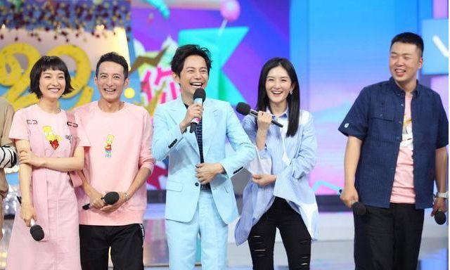 快樂大本營22周年海報，吳昕才是顏值擔當，海濤精修圖認不出