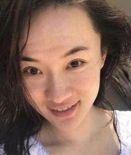女明星不化妝是什麼模樣？偶像包袱丟掉，Angelababy素顏一言難盡！