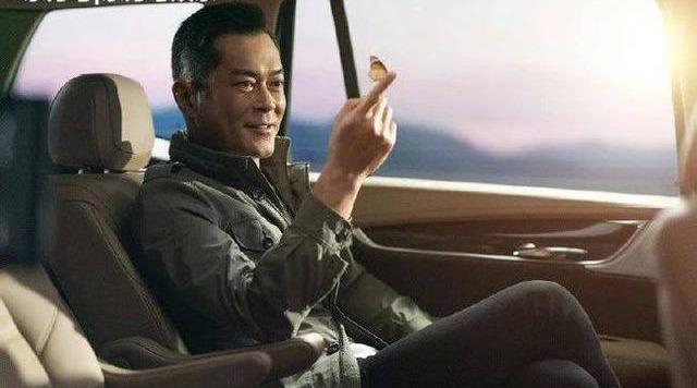 曝古天樂將結婚，女友是49歲的宣萱？