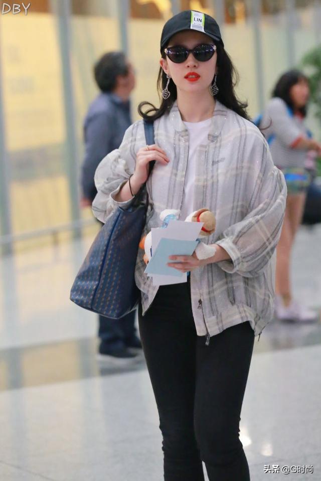 劉亦菲探索現代女性的多面魅力 果然氣質和顏值才是真理