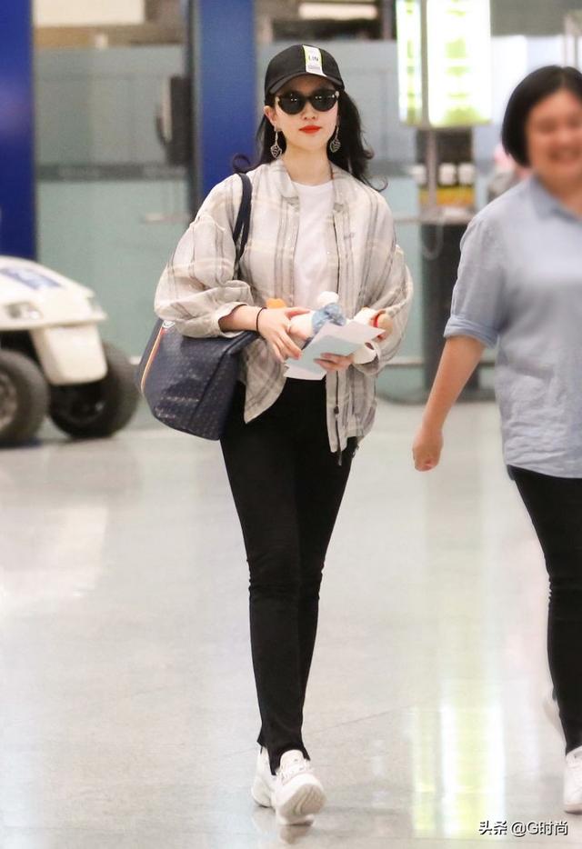 劉亦菲探索現代女性的多面魅力 果然氣質和顏值才是真理