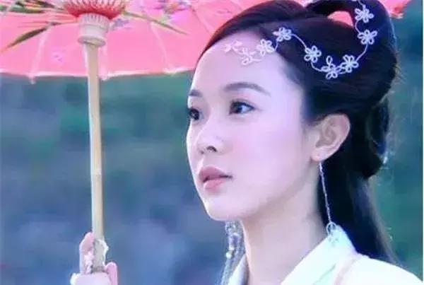古裝12位女星撐傘造型：趙雅芝優雅，霍思燕漂亮，第一美出天際