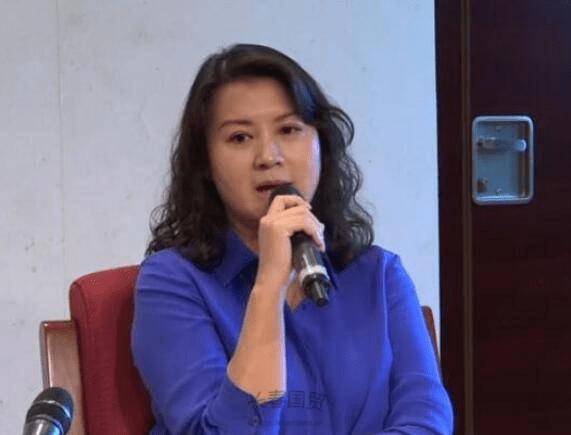 李幼斌小13歲妻子2次婚姻失敗，與陳道明合作走紅，48歲身體發福