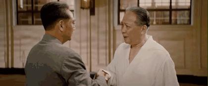 周恩來總理逝世43周年，這部主旋律新片票房為何能有兩千多萬？