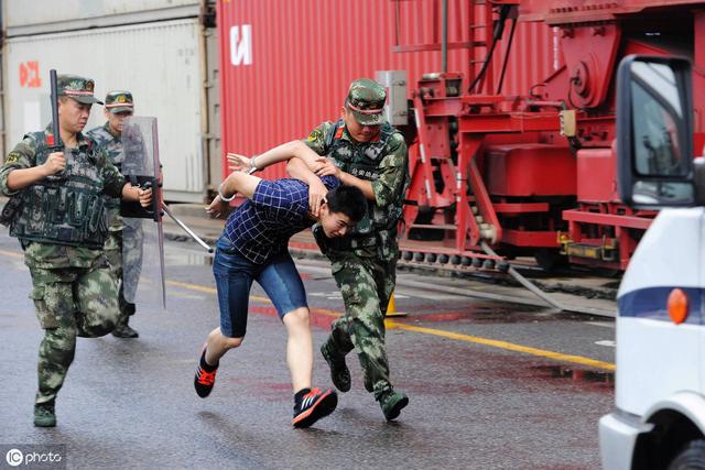 這個暑期檔電影風雲變臉？動畫片開啟爆笑之旅？警匪片依然很刺激