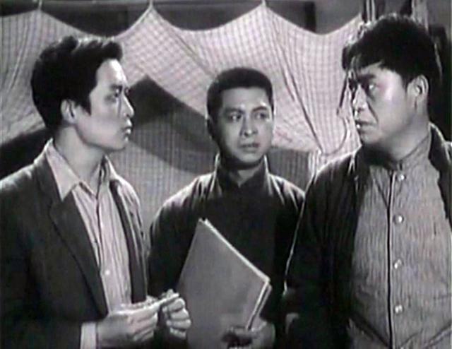 難忘老電影《大浪淘沙》中男明星 昔日四兄弟 如今于洋杜熊文健在