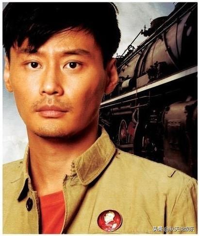 他從運動員轉型成演員，被稱上戲最帥老師，卻出道17年不溫不火