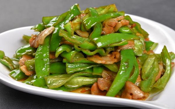 手把手教你12款家常炒菜的簡單做法，食材簡單有營養，不比飯店差