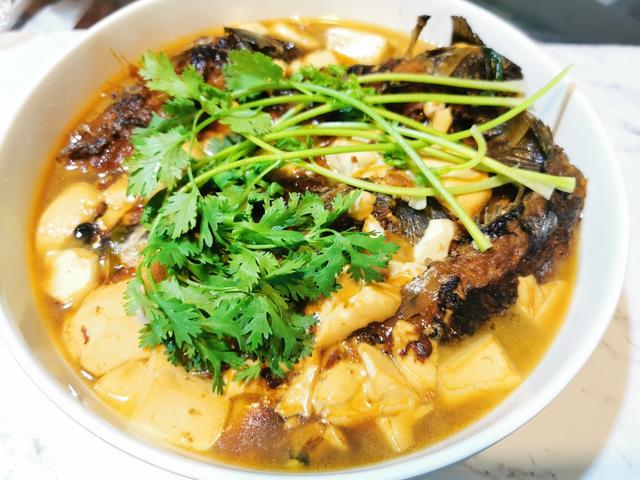 學會這14種雜魚的做法，魚肉鮮嫩，連湯汁也是鮮的，不用買了