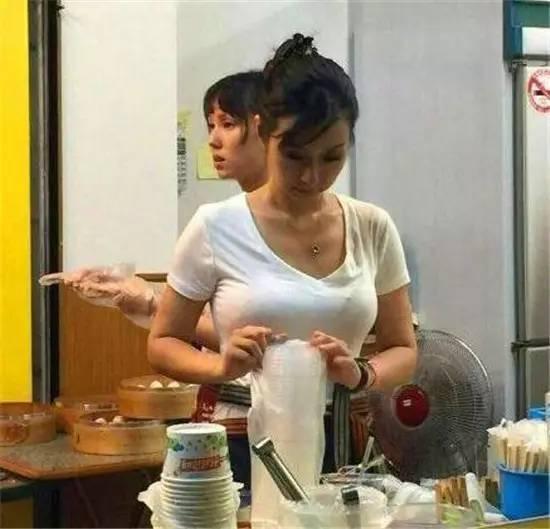 看了容易讓人晚上激動睡不著，媳婦來城裡看我，不懂事，安全褲當短褲穿了！ 