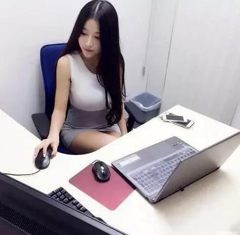 看了容易讓人晚上激動睡不著，媳婦來城裡看我，不懂事，安全褲當短褲穿了！ 