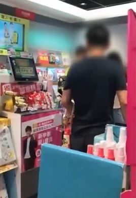 男童逛街突腹痛！屈臣氏「拒絕外借廁所」爸飆罵：小孩3歲多耶　轟店員沒人性「公司垮臉回應了」