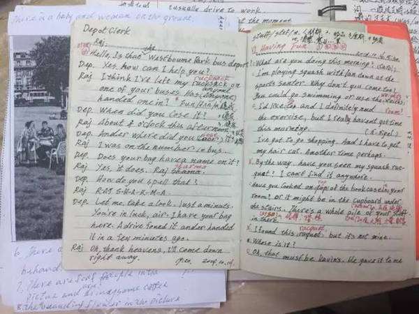 81歲學霸阿嬤「精通5國語言」大學全科滿分畢業！看到她的「超完整筆記」讓全球大學生慚愧不已！