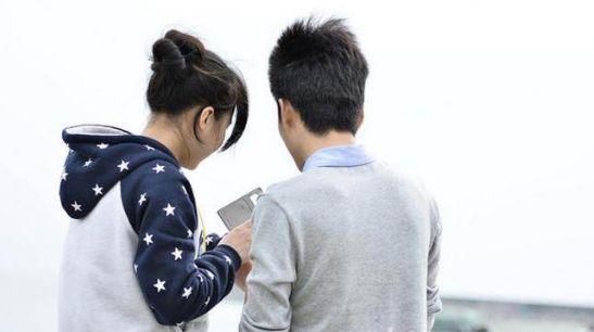 新婚夜老婆沒有流血，我正準備提離婚，卻見到老婆鞋子我幸福笑了！