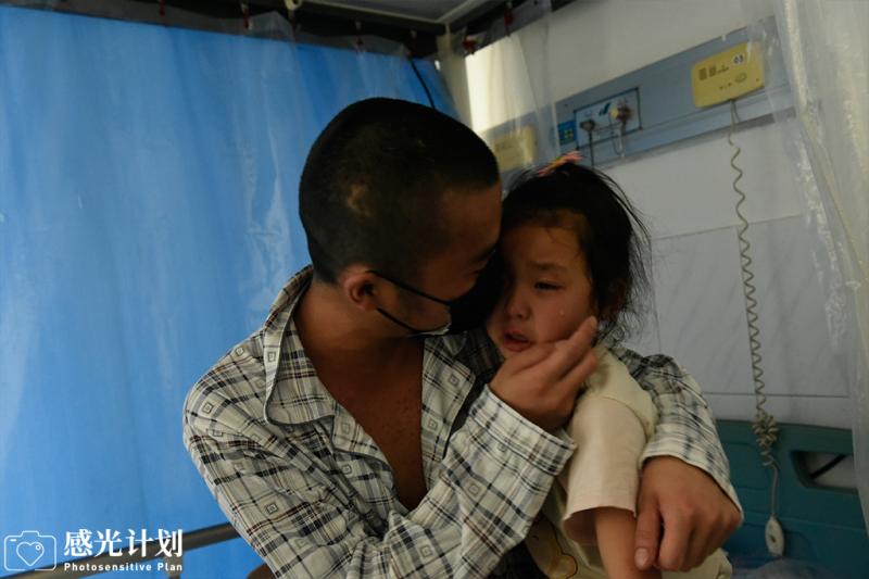 爸爸不在了你要勇敢，不要記恨媽媽」重症男子無奈囑托4歲女兒