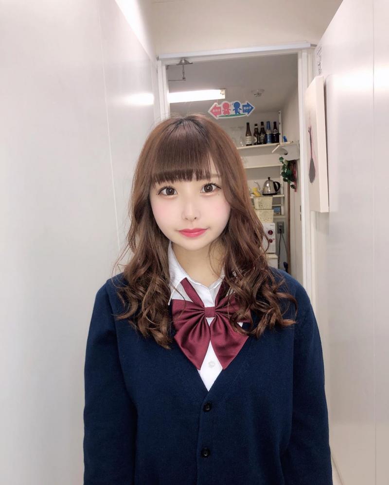 18歲萌萌噠高中妹「五城せのん」妹力無限，比基尼下驚藏「性感曲線」看來事業做很大！