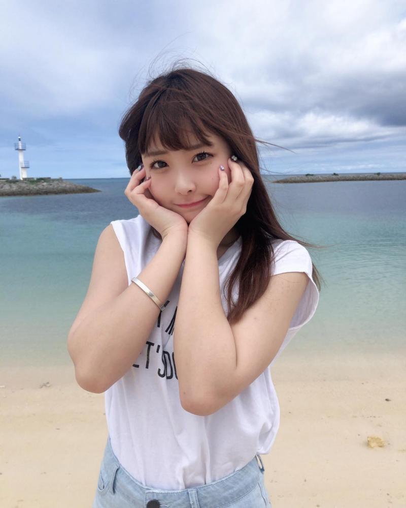 18歲萌萌噠高中妹「五城せのん」妹力無限，比基尼下驚藏「性感曲線」看來事業做很大！