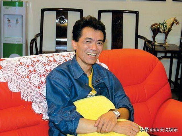 護士轉當演員「好不容易尋覓真愛」丈夫因病離去　「為愛守寡13年」每年忌日發文悼念和女兒相伴