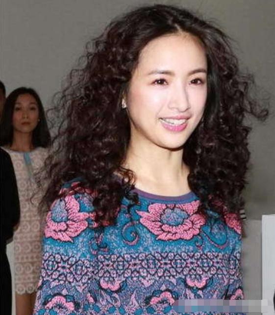 12位女星演繹泡麵頭：楊冪貴氣，楊丞琳搞笑，她最風情，趙麗穎像女學霸！