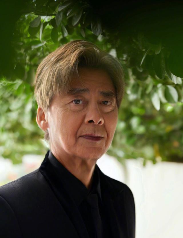眾明星「老年濾鏡」照：熱巴「力壓Baby」成最美，楊冪看著有點可怕！