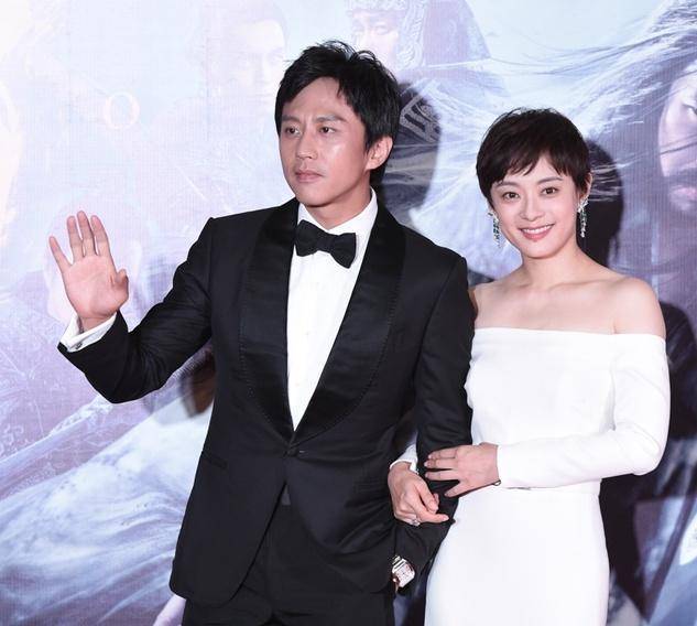 不敢離婚的5位男明星：妻子不僅貌美如花，還全是億萬富翁！