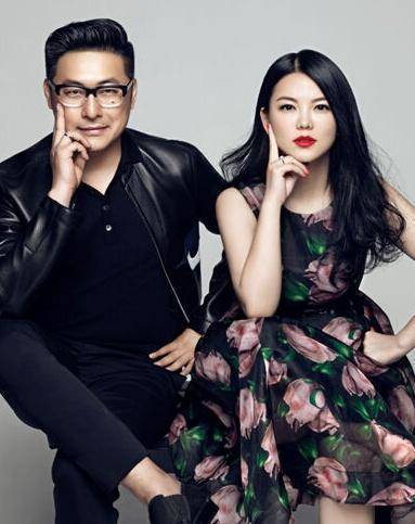 不敢離婚的5位男明星：妻子不僅貌美如花，還全是億萬富翁！